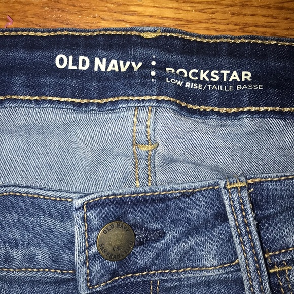 Rockstar Low rise old navy jeans - Picture 2 of 2